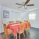 Spacious Tampa Home About 5 Mi To Beaches