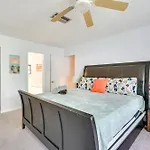 Spacious Tampa Home About 5 Mi To Beaches