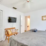 Spacious Tampa Home About 5 Mi To Beaches