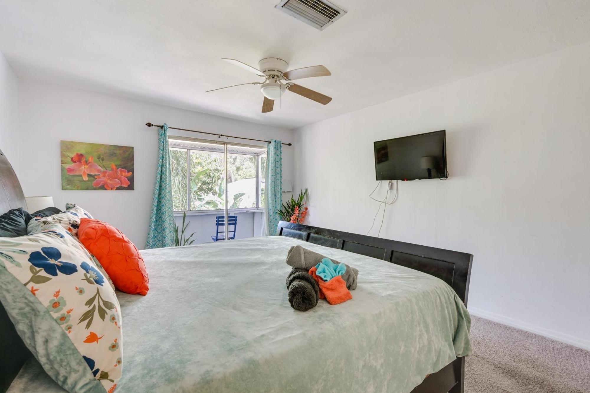 Spacious About 5 Mi To Beaches Holiday home Tampa